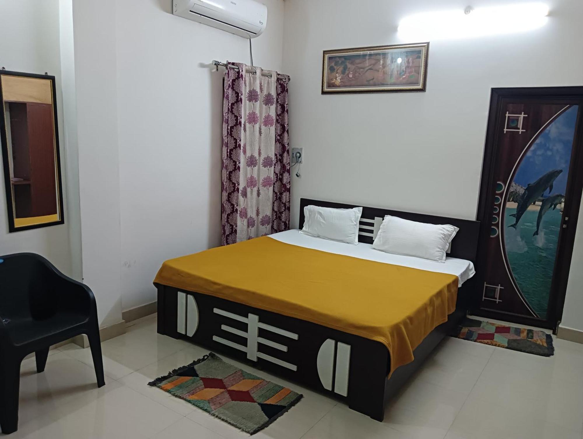 Goroomgo Varuna - Customer Service Experience