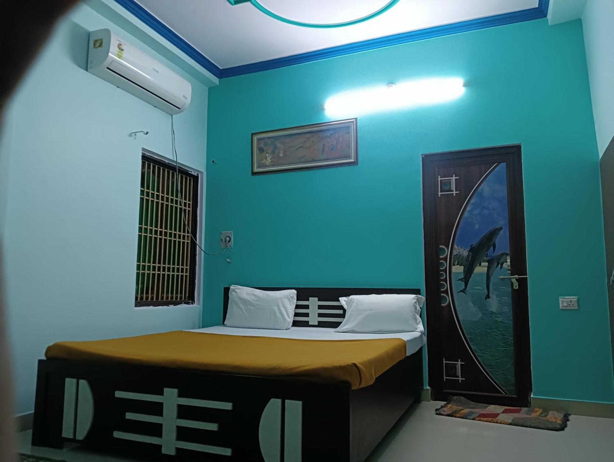 Hotel Goroomgo Varuna - Customer Service Experience